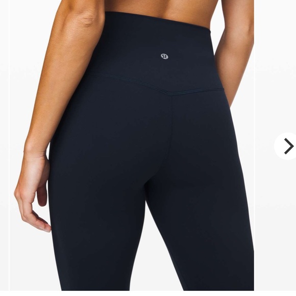 Lululemon align legging true navy EUC!!